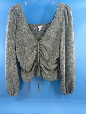 H&M Light Green Floral Ruched Long-Sleeve Blouse